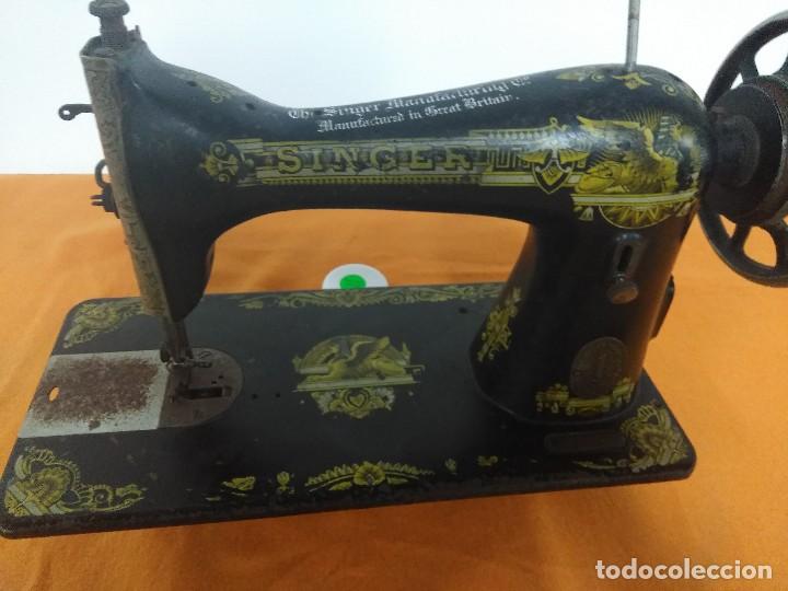Antig&uuml;edades: M&Aacute;QUINA DE COSER SINGER - Foto 4