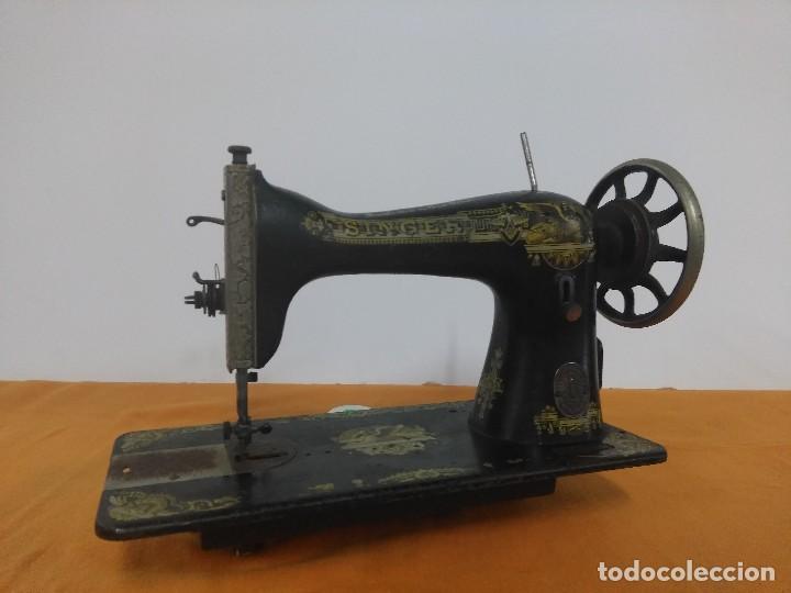 Antig&uuml;edades: M&Aacute;QUINA DE COSER SINGER - Foto 13