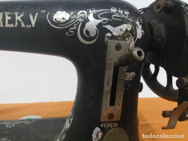 Antig&uuml;edades: M&Aacute;QUINA DE COSER GRITZNEK.V - Foto 3