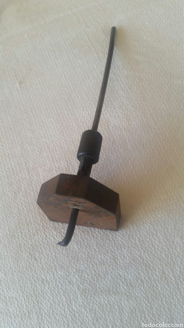 Antig&uuml;edades: Antigua punta de trazar. Regulable. - Foto 2
