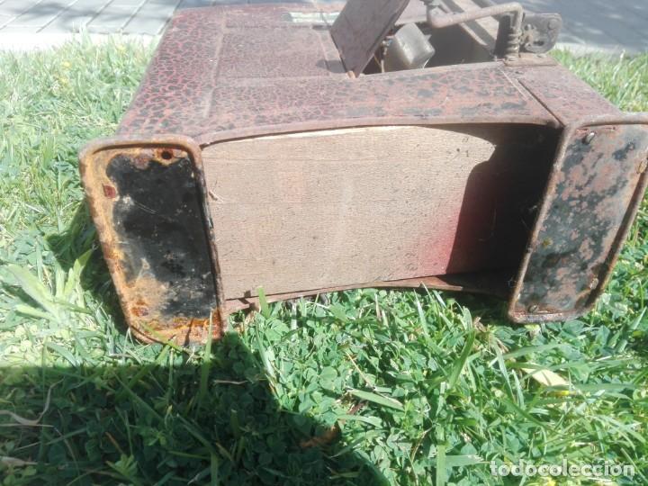 Antig&uuml;edades: Proyector cine ROLI - Foto 2