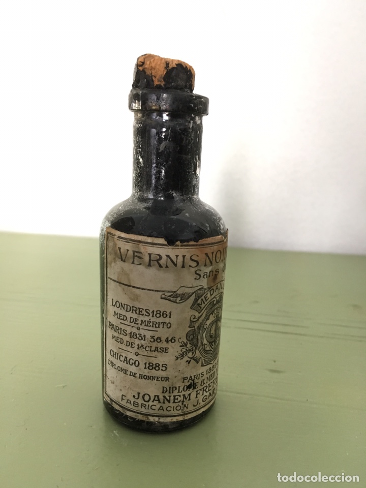 Antig&uuml;edades: Frasquito barniz antiguo - Foto 2