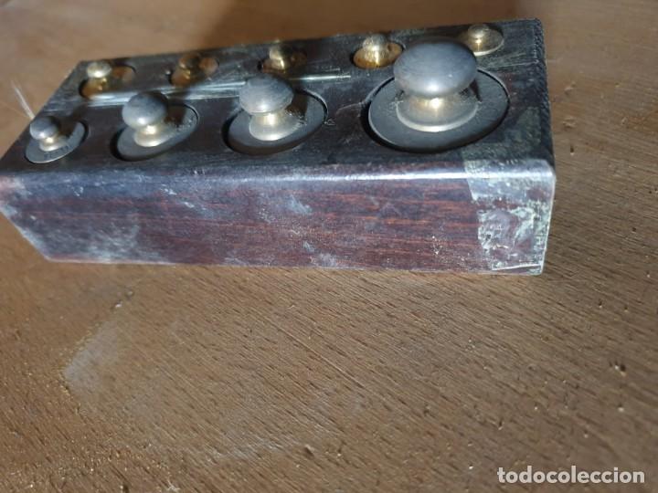Antig&uuml;edades: JUEGO DE PESAS - Foto 1