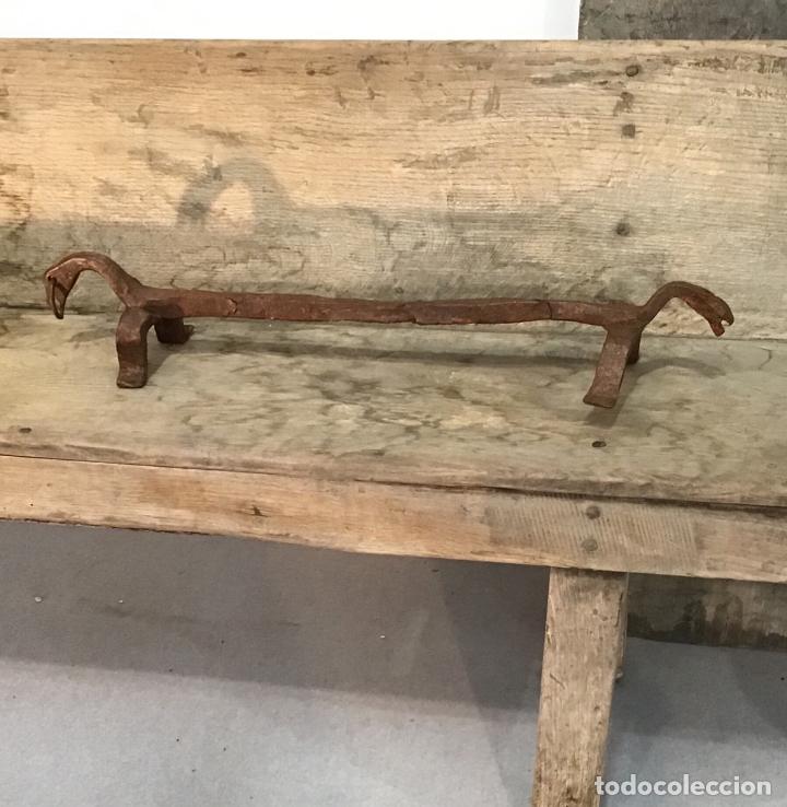 Antig&uuml;edades: MORILLO DE HIERRO - Foto 1
