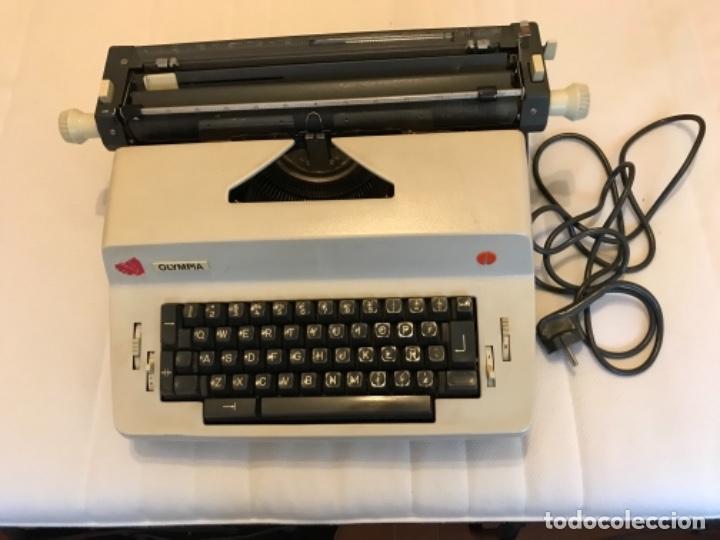Antig&uuml;edades: M&aacute;quina de escribir electrica - Foto 1