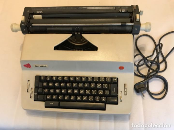 Antig&uuml;edades: M&aacute;quina de escribir electrica - Foto 2