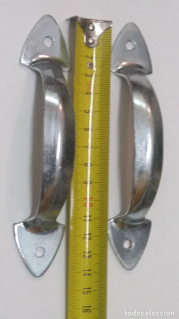 Antig&uuml;edades: asa o tirador de aluminio - Foto 3