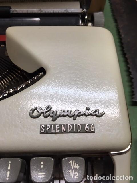 Antig&uuml;edades: MAQUINA DE ESCRIBIR - Foto 2