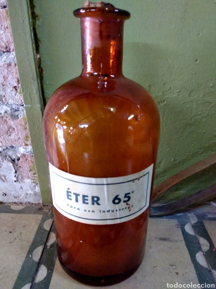 Antig&uuml;edades: Antigua botella de &Eacute;ter - Foto 1