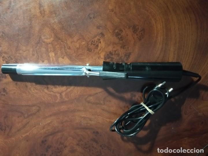 Antig&uuml;edades: PINZA PARA MOLDEAR EL CABELLO - Foto 2
