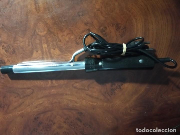 Antig&uuml;edades: PINZA PARA MOLDEAR EL CABELLO - Foto 3