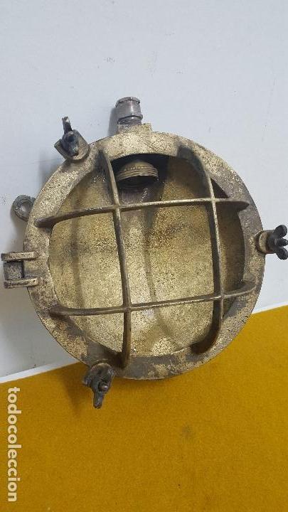 Antig&uuml;edades: L&aacute;mpara Ojo de Buey. - Foto 1