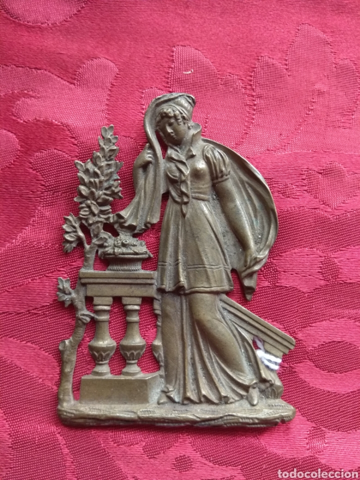 Antig&uuml;edades: Placa Embellecedor - Remate de Mueble - Bronce - XIX - - Foto 2