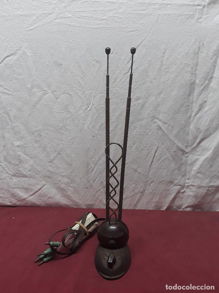 Antig&uuml;edades: ANTENA  CHANNEL MASTER... XIX / XX - Foto 1