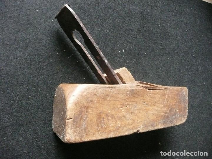 Antig&uuml;edades: ANTIGUO CEPILLO CARPINTERO - Foto 4