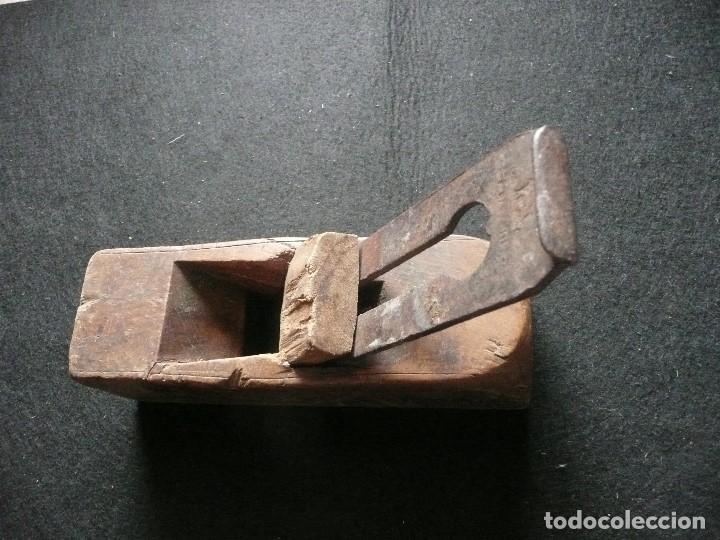Antig&uuml;edades: ANTIGUO CEPILLO CARPINTERO - Foto 6