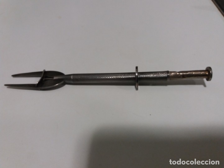 Antig&uuml;edades: Trinchador de carne con expulsor - Foto 2