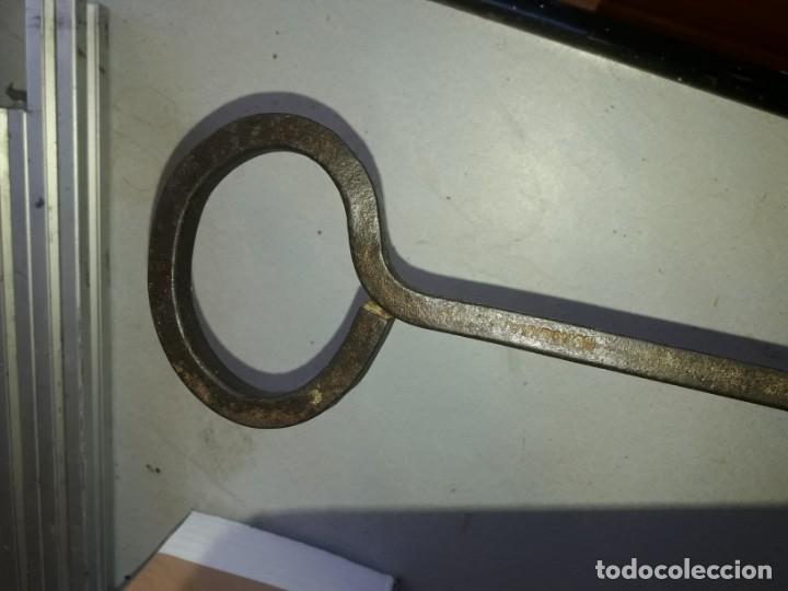 Antig&uuml;edades: Rodillo forja bronce para estampar hormigon - Foto 4