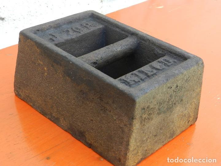 Antig&uuml;edades: PESA DE HIERRO 20 KILOS - Foto 2
