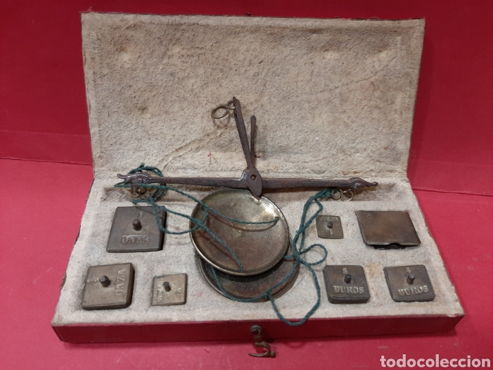 Antig&uuml;edades: BALANZA ANTIGUA COMPLETA DE PESAS. - Foto 2