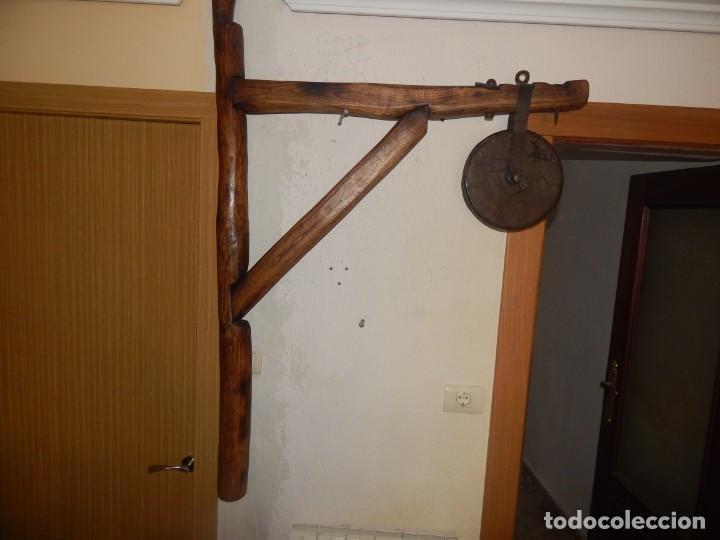 Antig&uuml;edades: Antigua escuadra polea de olmo y forja de canteros constructores - Foto 16