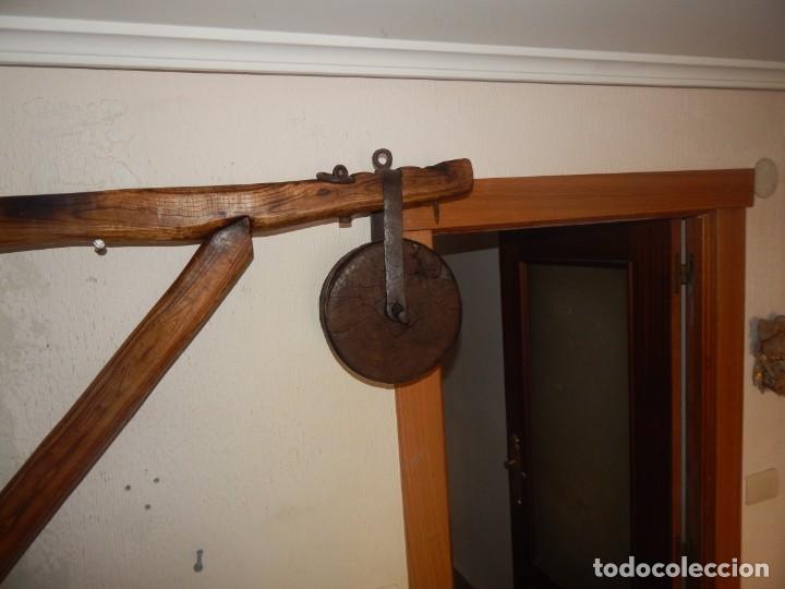 Antig&uuml;edades: Antigua escuadra polea de olmo y forja de canteros constructores - Foto 20