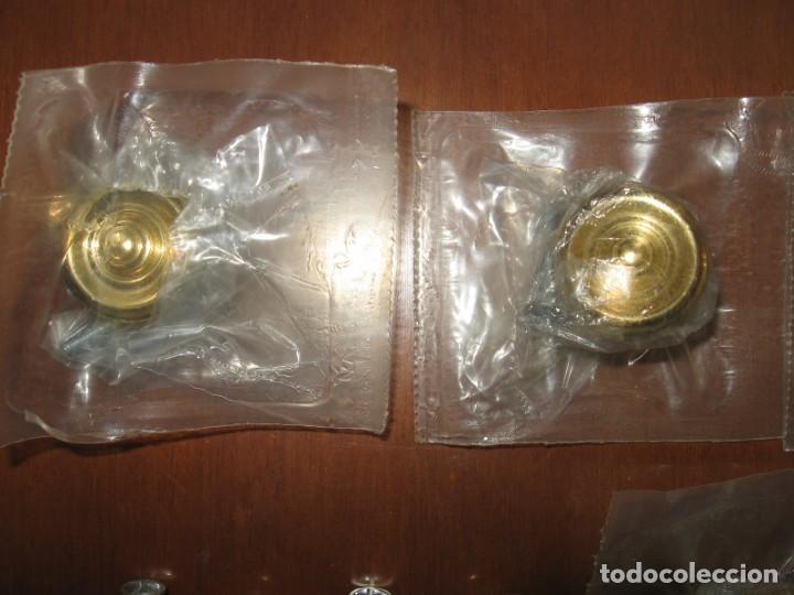 Antig&uuml;edades: Lote de pomos para muebles o puertas. - Foto 2