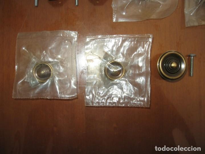 Antig&uuml;edades: Lote de pomos para muebles o puertas. - Foto 10