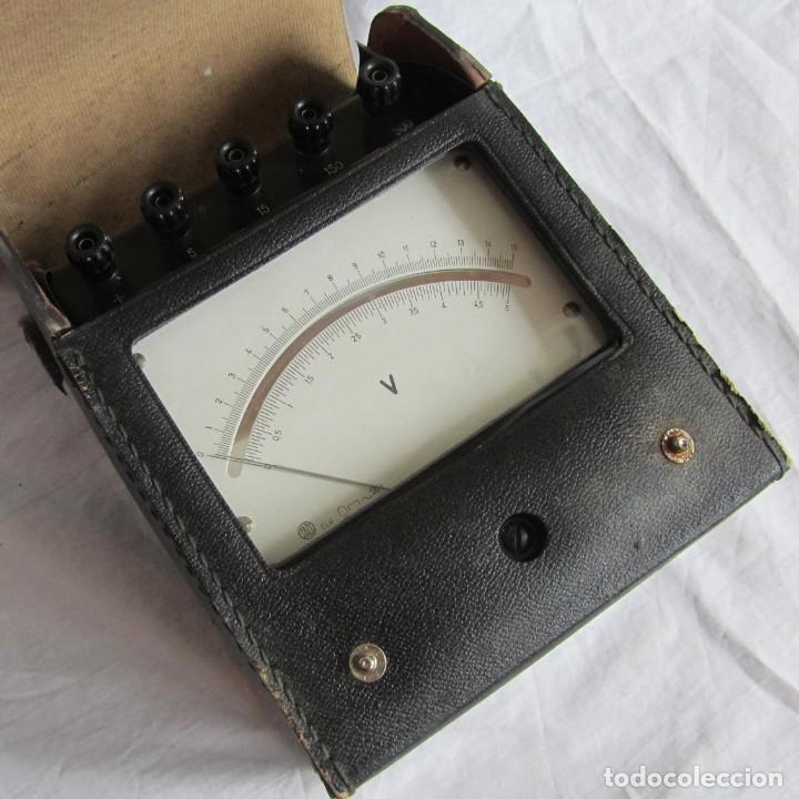 Antig&uuml;edades: Volt&iacute;metro marca SACI, funda original - Foto 1