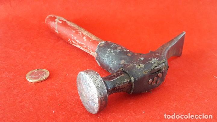 Antig&uuml;edades: HERRAMIENTA ZAPATERO - MARTILLO - Foto 2