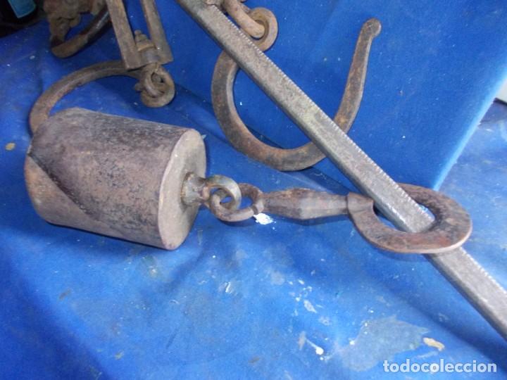 Antig&uuml;edades: romana de mas de 200 kilos - Foto 5
