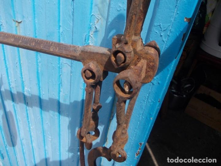 Antig&uuml;edades: romana de mas de 200 kilos - Foto 11