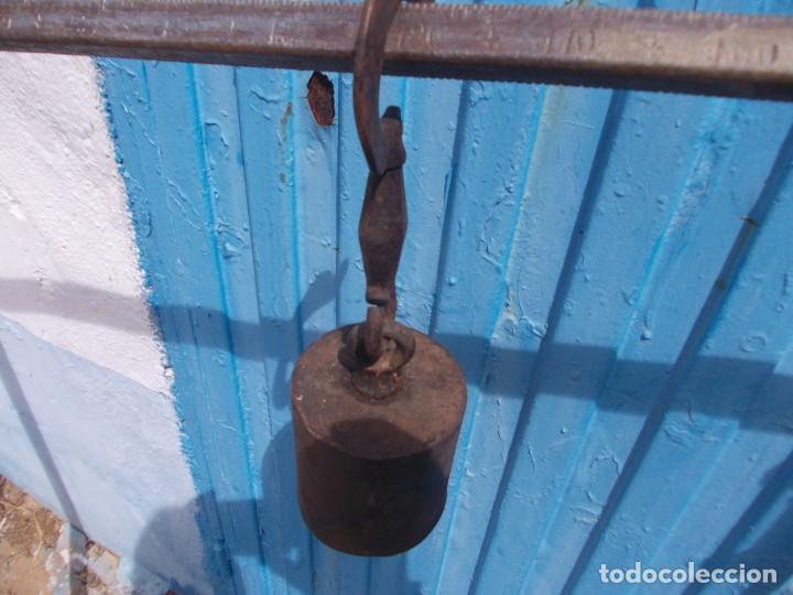 Antig&uuml;edades: romana de mas de 200 kilos - Foto 12