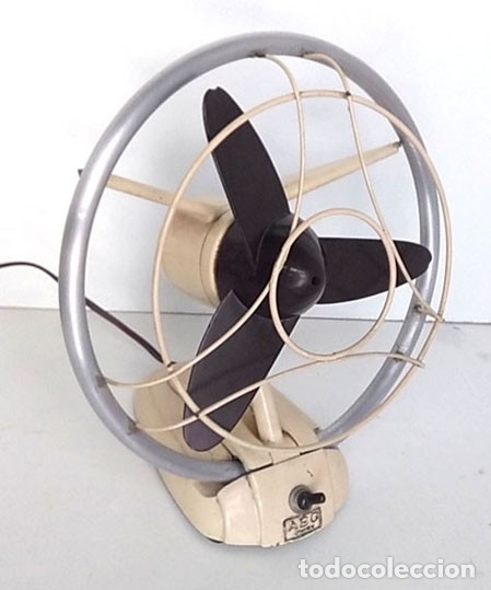 Antig&uuml;edades: ORIGINAL VENTILADOR ANTIGUO, MARCA AEG, EN FUNCIONAMIENTO