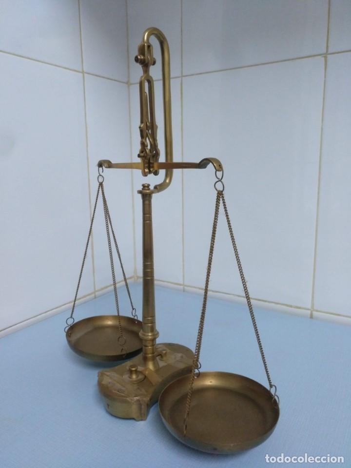 Antig&uuml;edades: balanza antigua - Foto 3