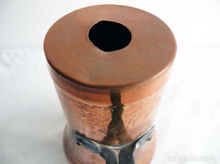 Antig&uuml;edades: CHOCOLATERA DE COBRE ANTIGUA - Foto 2