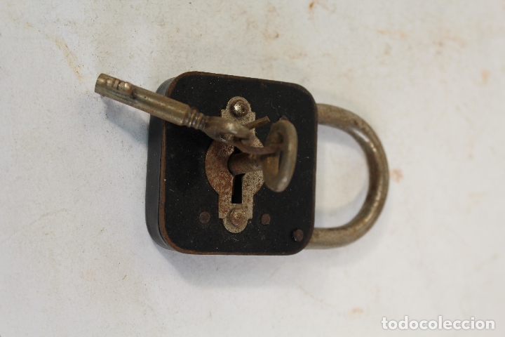 Antig&uuml;edades: candado antiguo - Foto 4