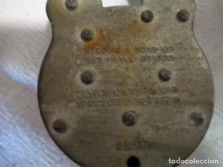 Antig&uuml;edades: dos candados forja siglo XIX - Foto 3