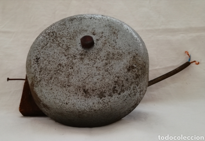 Antig&uuml;edades: Antiguo Timbre Campana de Colegio. - Foto 2