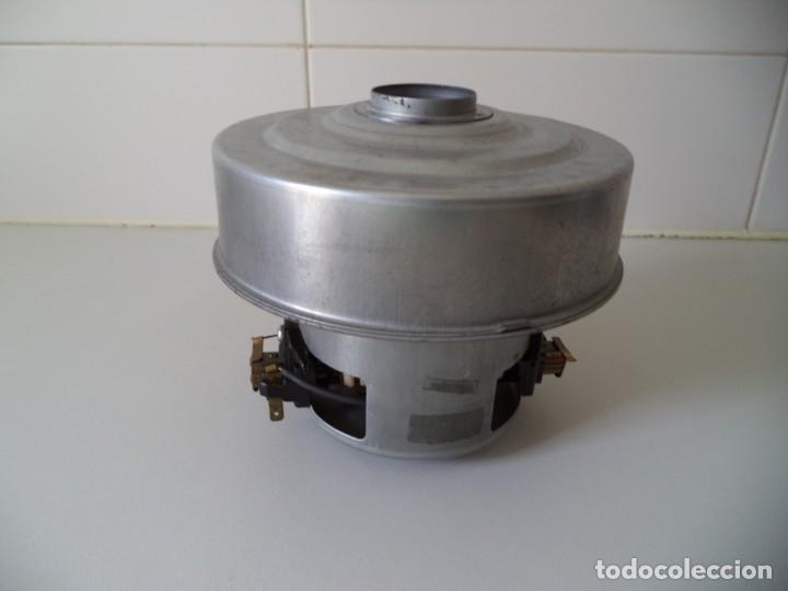 Antig&uuml;edades: MOTOR DE 1400 WATIOS,230 VOLTIOS EN ALTERNA - Foto 2