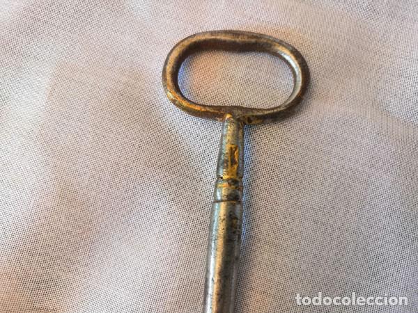 Antig&uuml;edades: ANTIGUA LLAVE MUY RARA - Foto 1