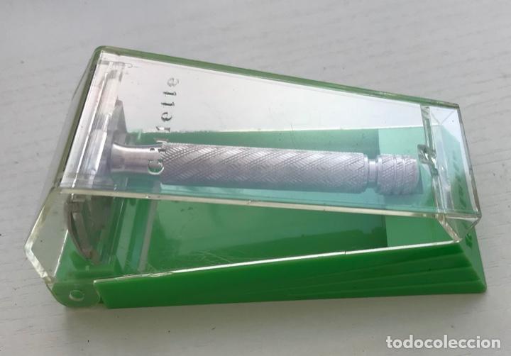 Antig&uuml;edades: Maquinilla de afeitar Gillette con su estuche - Foto 1