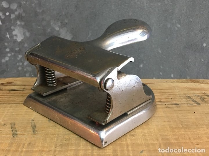 antigua perforadora, taladradora de papel, aguj - Compra venta en  todocoleccion