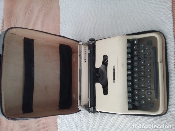 Antig&uuml;edades: Olivetti Pluma 22.CONSULTE DESCUENTO EN LA COMPRA DE LOTES AGRUPABLES - Foto 1