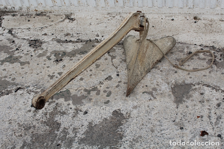 Antig&uuml;edades: ancla antigua de hierro - Foto 1
