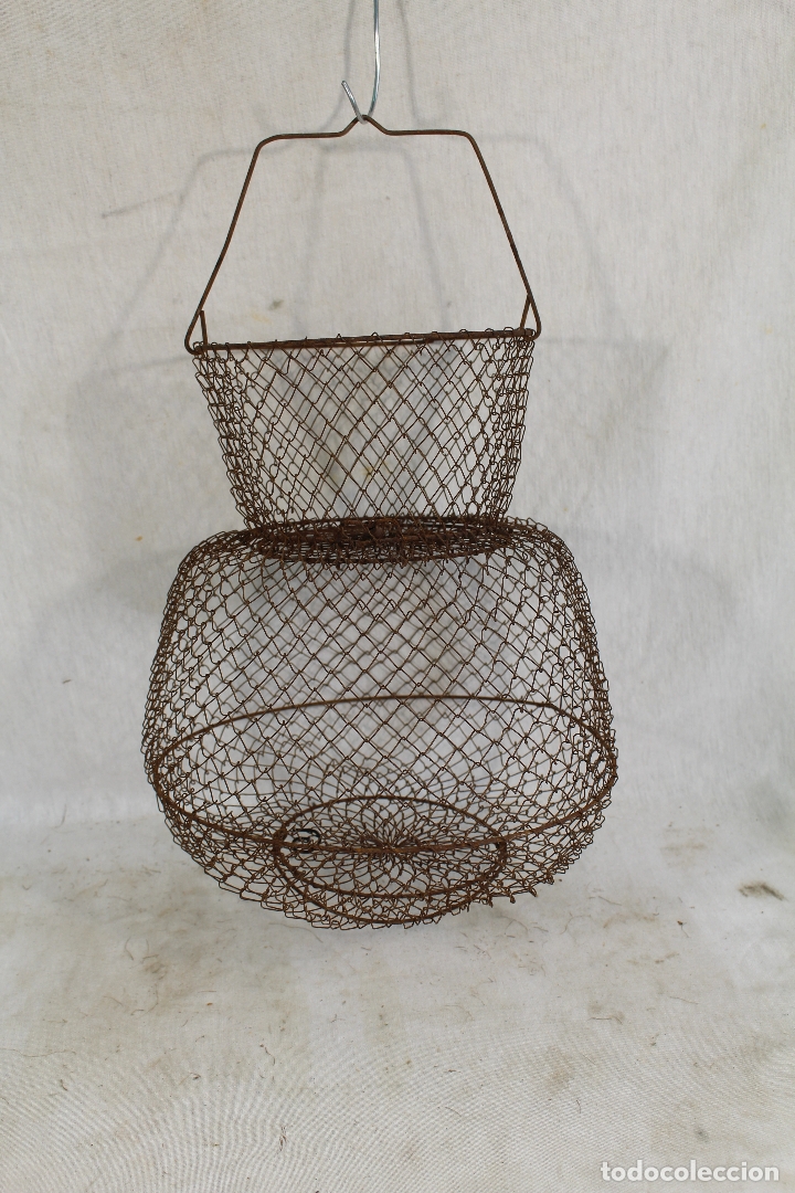 Antig&uuml;edades: cesta metalica para peces - Foto 2