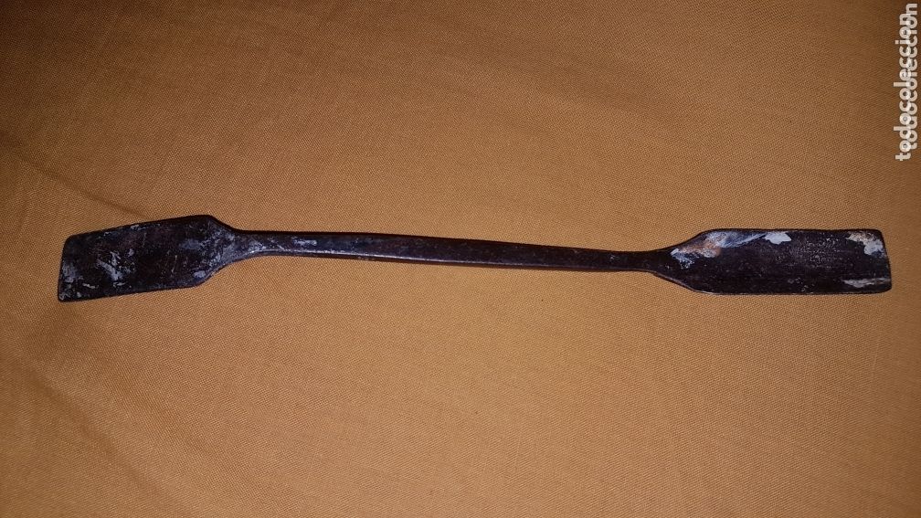 Antig&uuml;edades: Rar&iacute;sima herramienta forja de alfarero - Foto 1