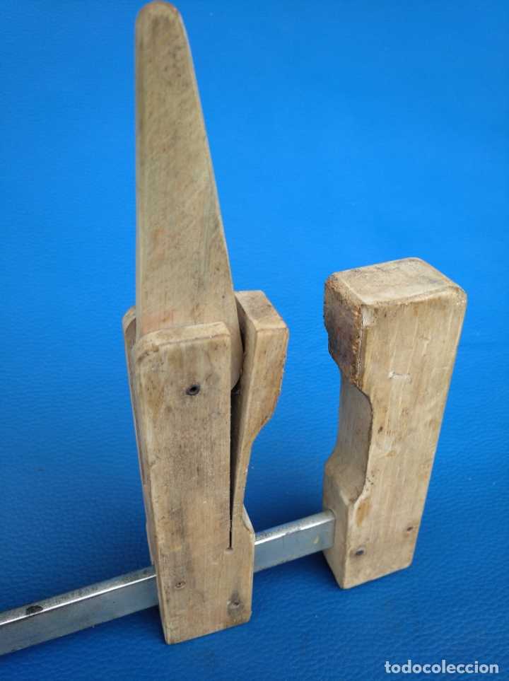 Antig&uuml;edades: PRENSA O SARGENTO PARA CONSTRUCTOR DE INSTRUMENTOS MUSICALES FUNCIONANDO - Foto 7