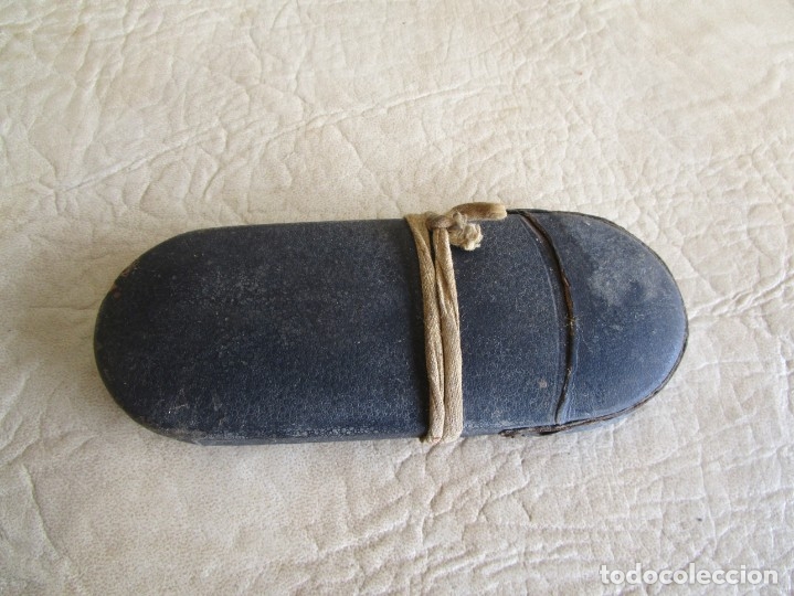Antig&uuml;edades: antiguas gafas de aumento con su funda - Foto 7