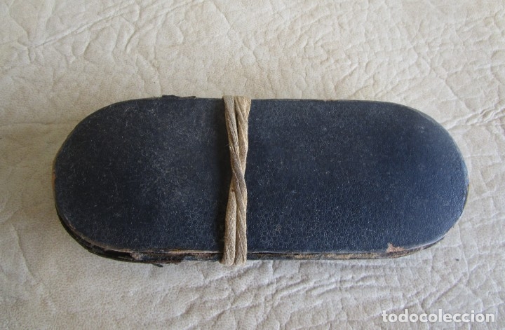 Antig&uuml;edades: antiguas gafas de aumento con su funda - Foto 8